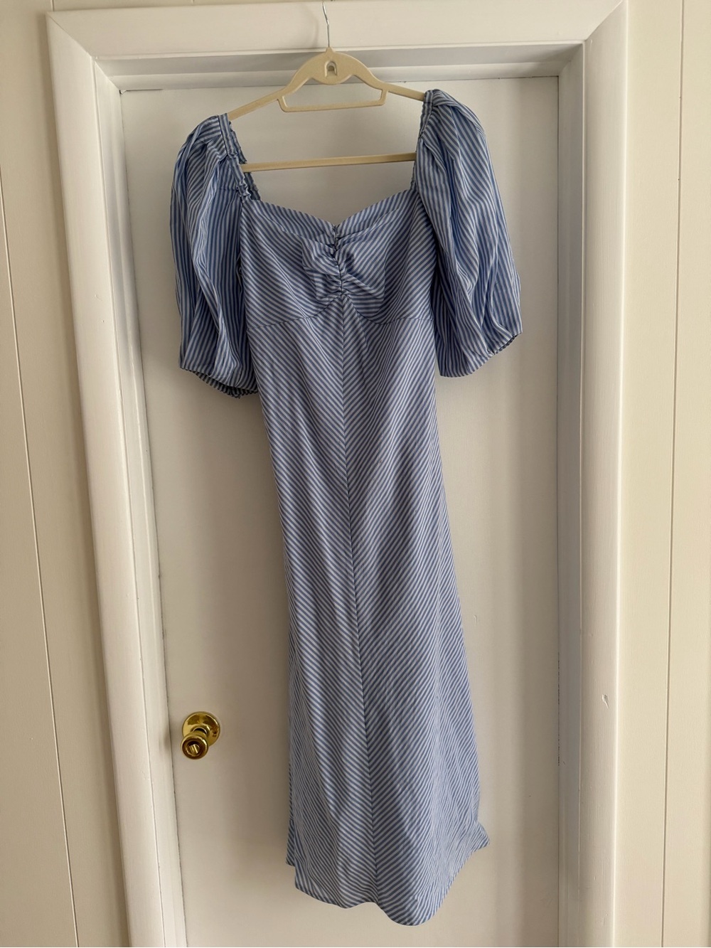 En Saison Blue & White Striped Puff-Sleeve Midi Dress